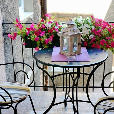 Flowers Zagreb Downtown Exterior photo